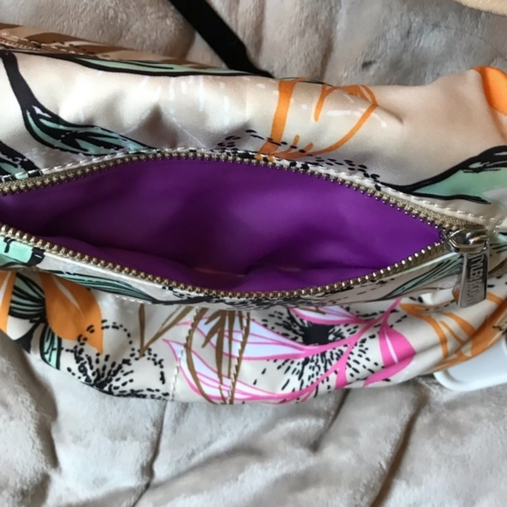 TYLER RODAN || Tropical Patterned Shoulder Bag ✨ - Picture 7 of 8